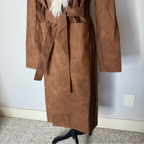 FASHION NOVA New Penny Lane Kamaria Faux Leather Trench Detach Faux Fur Medium - Picture 5 of 15